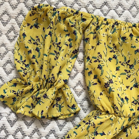 The cutest romper ever! - Picture 3 of 4